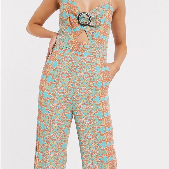 Moon River Cut Out Strappy Jumpsuit - Picture 4 of 10